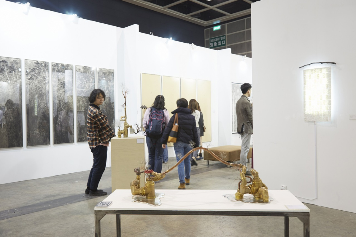 Много Арт Базеля не бывает: очередь Гонконга! Броские факты и кадры юной и грандиозной «дочки» крупнейшей выставки искусства