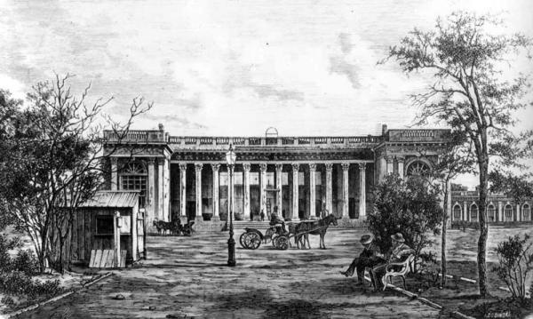 Здание Старой Биржи в первоначальном виде: таким его видел Шарль Эфрусси.
Источник фото