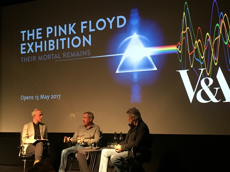 Выставка в честь 50-летия Pink Floyd начала свое шествие с музея Виктории и Альберта