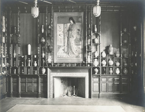 «Павлинья комната» в доме Фрира, Детройт, 1908. На фото — коллекция керамики Чарльза Фрира в интерье