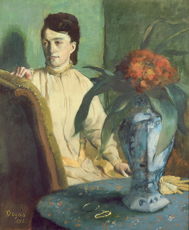 Сидящая женщина с вазой