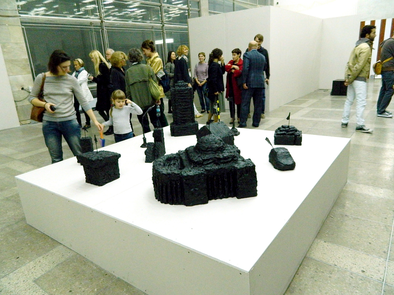 В Киеве проходит биеннале современного искусства “The School of Kyiv”