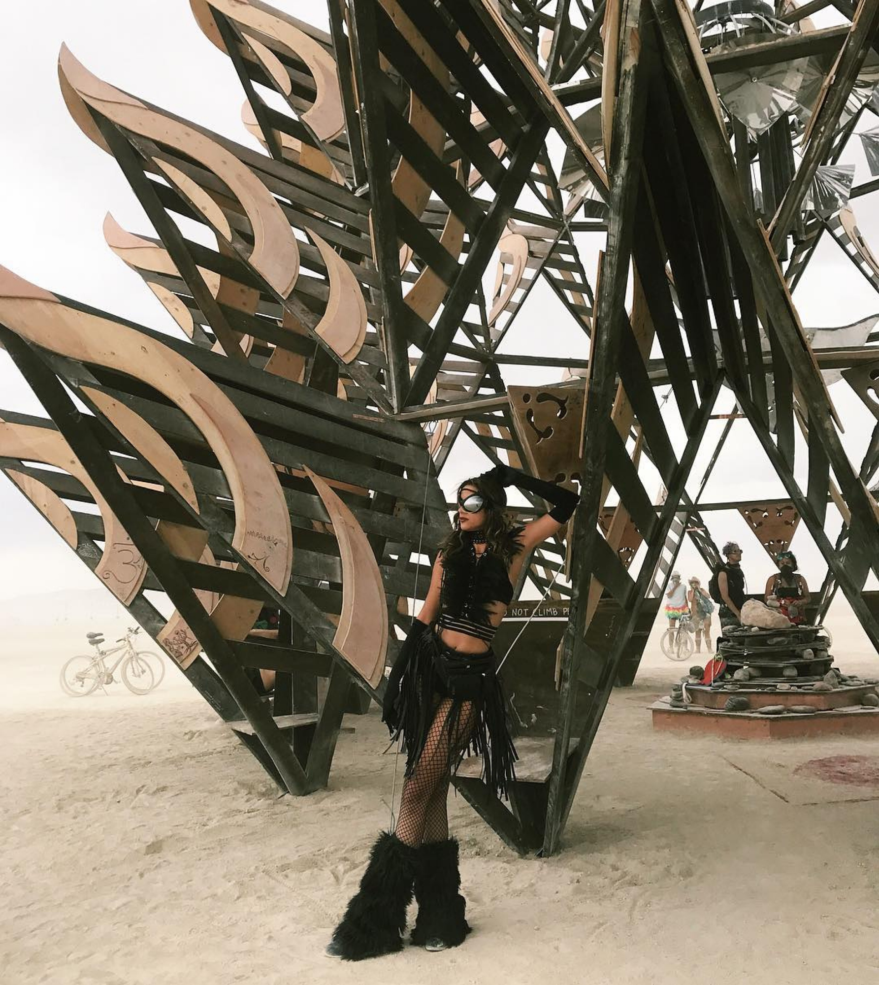 Burning man 2017: огненный город в пустыне. Лучшие кадры и проекты c  культового события | Артхив