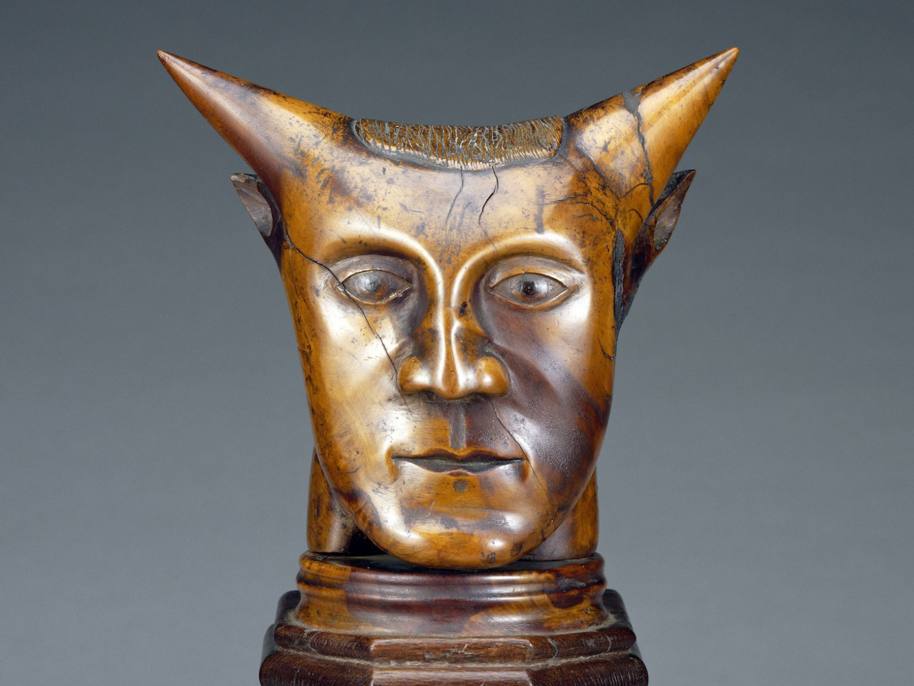 «Очень редкую скульптуру Гогена» купил Музей Гетти за $5 млн. Но это фейк