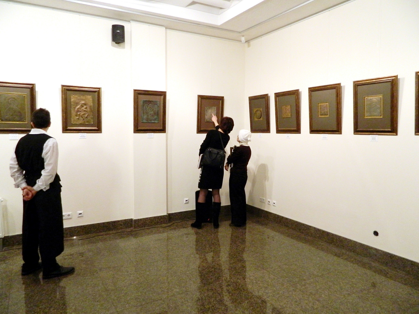 Святое дело. В Музее истории Киева представили «Иконы» самого почитаемого скульптора Украины Александра Сухолита