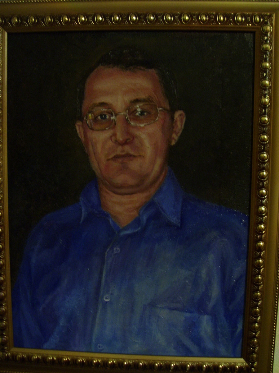 LENA Levskay(ړײ)ღ. Мужчина в синем