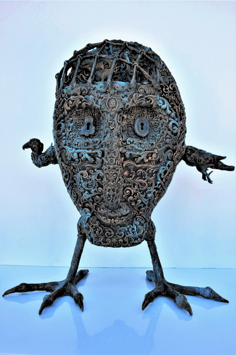 Evgeniy Lagutenkov. Egg head