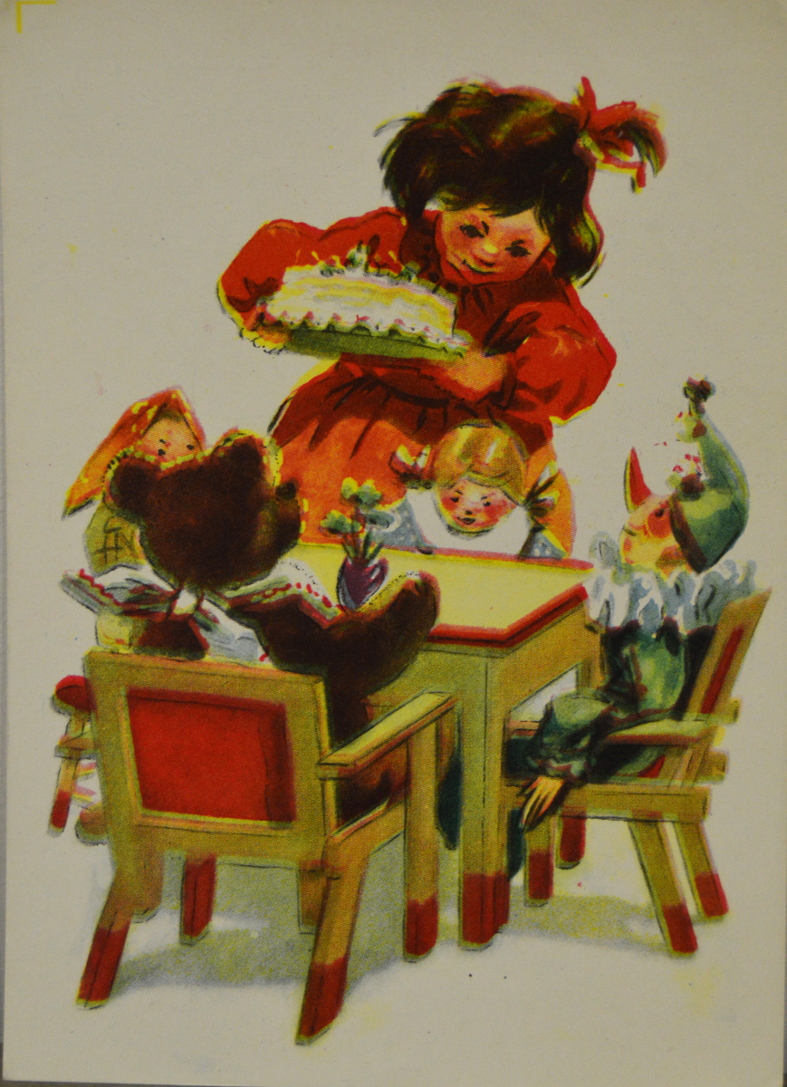 Коллекционные  открытки. День рождения куклы