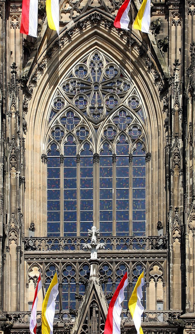 Витражное окно Кёльнского собора