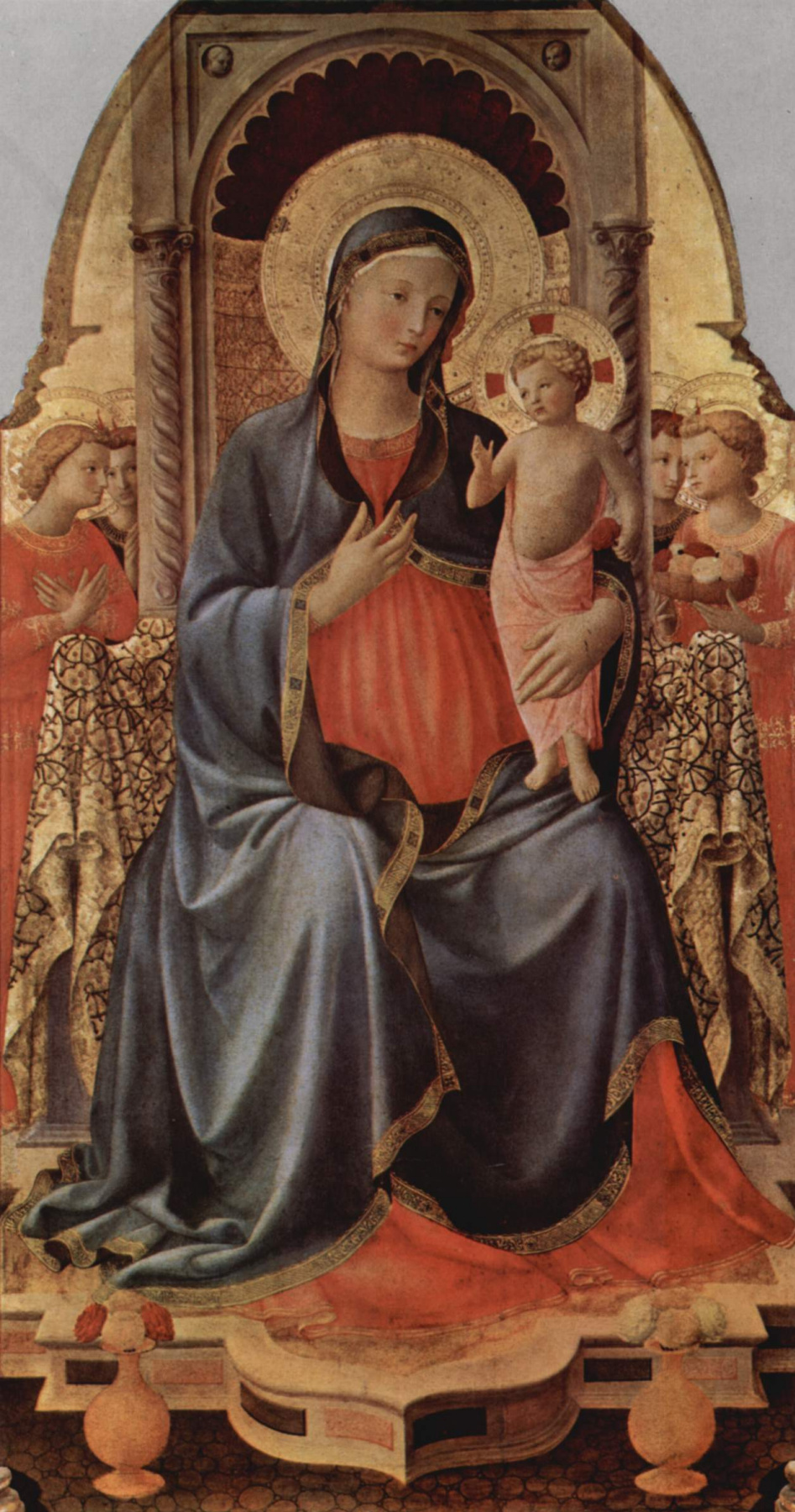 Фра Беато Анджелико. Кортонский триптих. Центральная панель: Мария с Младенцем и ангелами