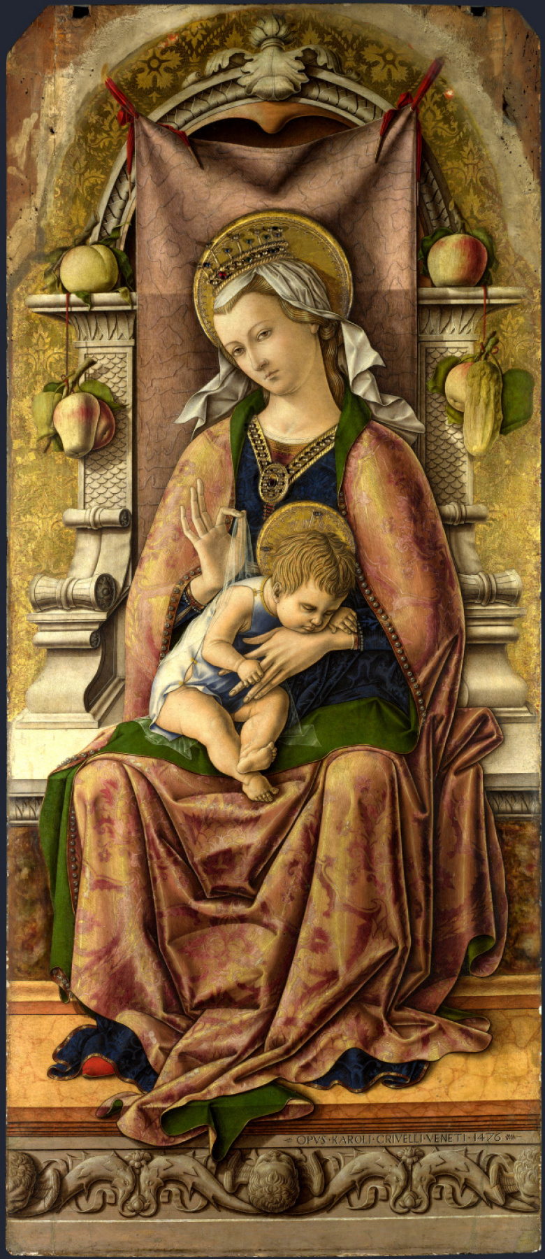 Карло Кривелли. Мадонна на троне. Центральный алтарь Сан Доменико в Асколи, полиптих, центральное изображение
