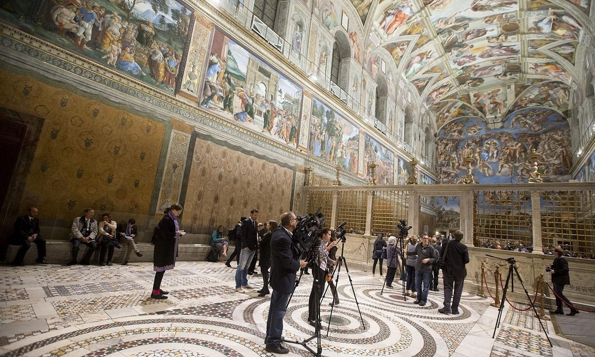 Мобильное приложение Ватикана по сбору средств на реставрацию вызвало споры в арт-мире