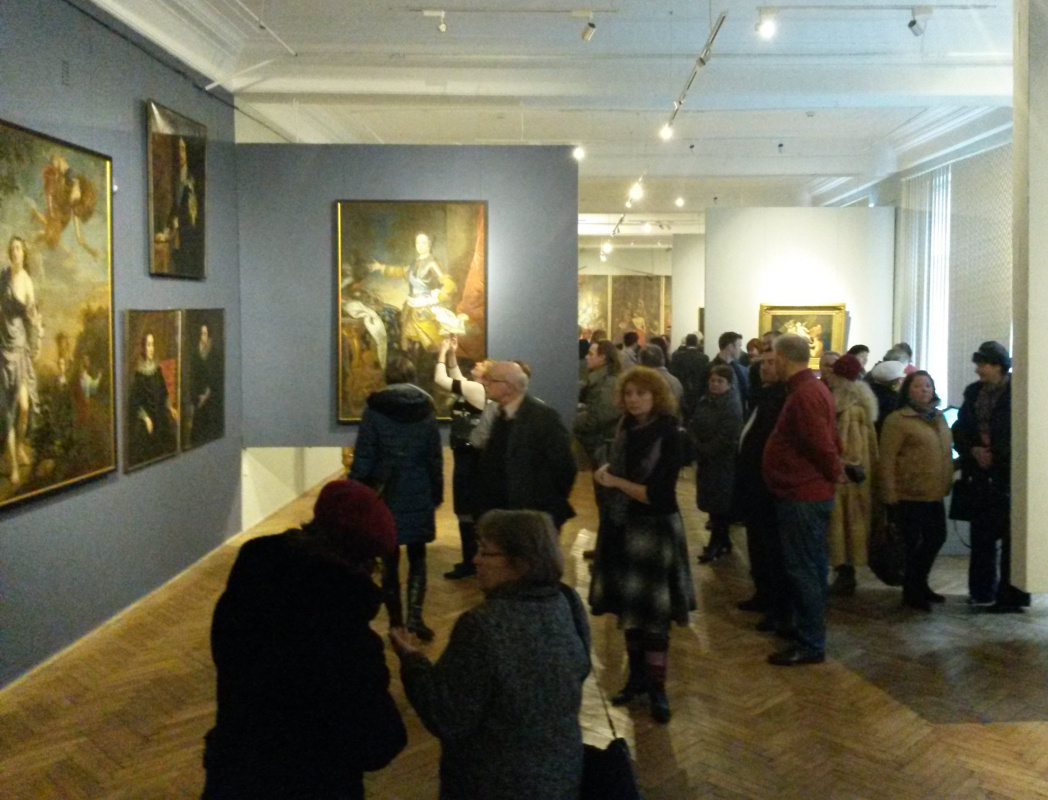 Сокровища "Галицкого Версаля" показывают на сенсационной выставке во Львове