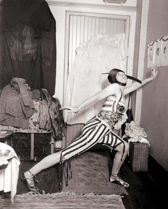Одна из знаменитых женщин-дадаисток, немецкая художница и скульптор Эльза фон Фрейтаг-Лорингофен (18