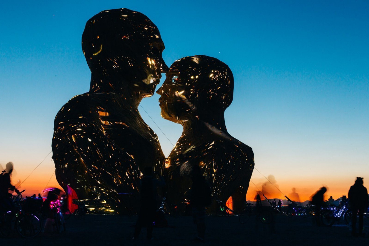 Гори оно огнем! Самые яркие проекты фестиваля "Burning Man-2015"