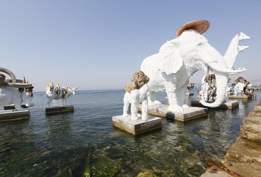 «Соленая вода» или Стамбул, который вас удивит: в турецкой столице открылась 14 биеннале современного искусства