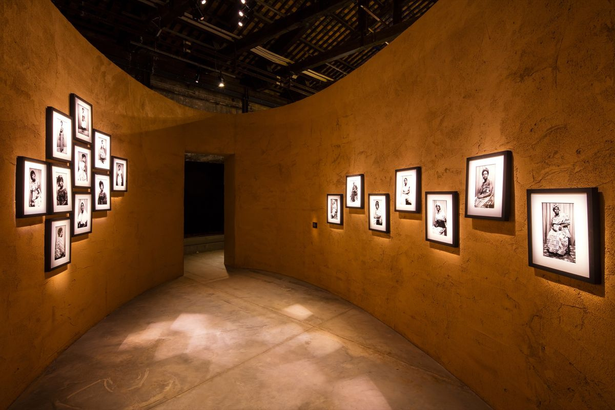 В нынешнем году на Венецианской биеннале впервые представлен национальный павильон Ганы. Его экспози