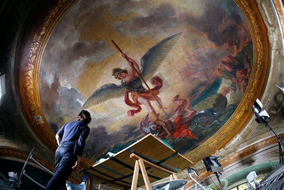 Фрески Делакруа в часовне церкви Сен-Сюльпис показывают после реставрации
