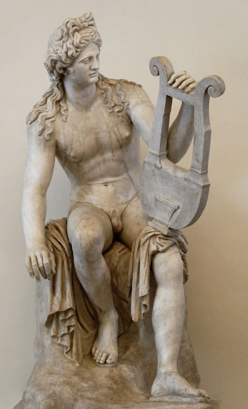 Античная  статуя. Аполлон Кифаред