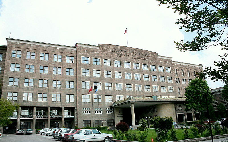 Бруно Таут. Факультет языков, истории и географии университета Анкары
